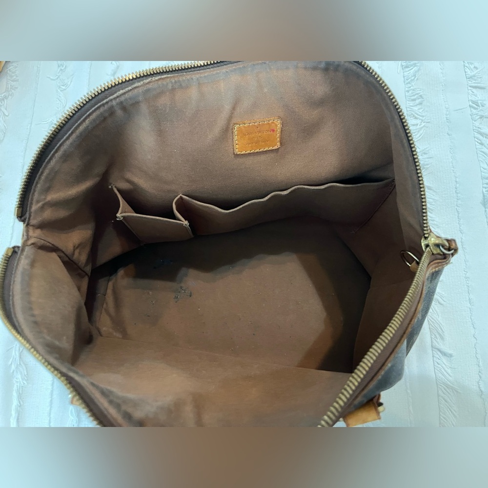 Louis Vuitton Monogram Lockit Tote. Authentic! - Picture 4 of 8